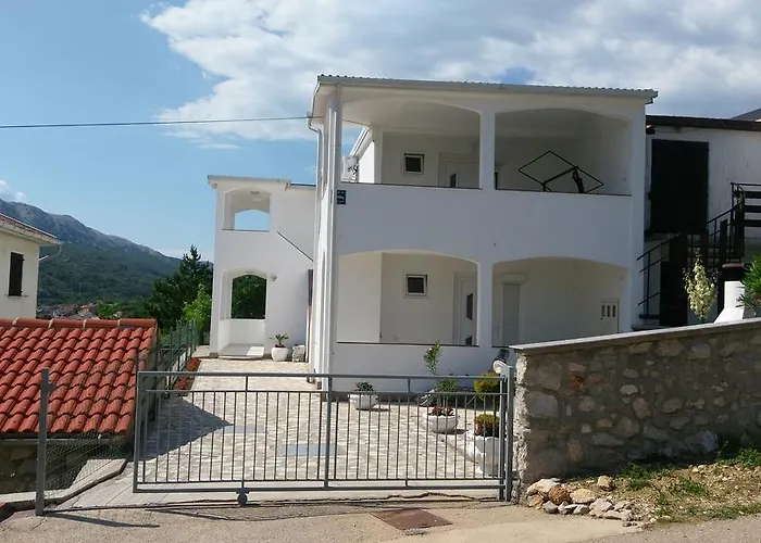 Ruza Apartmani