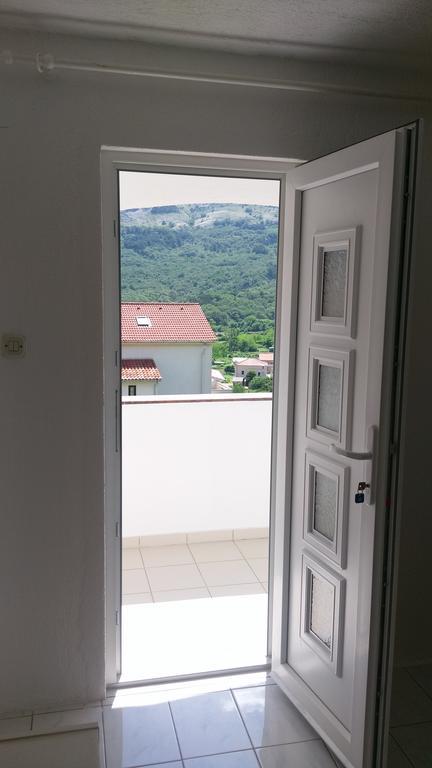 Apartman Ruza Draga Bašćanska