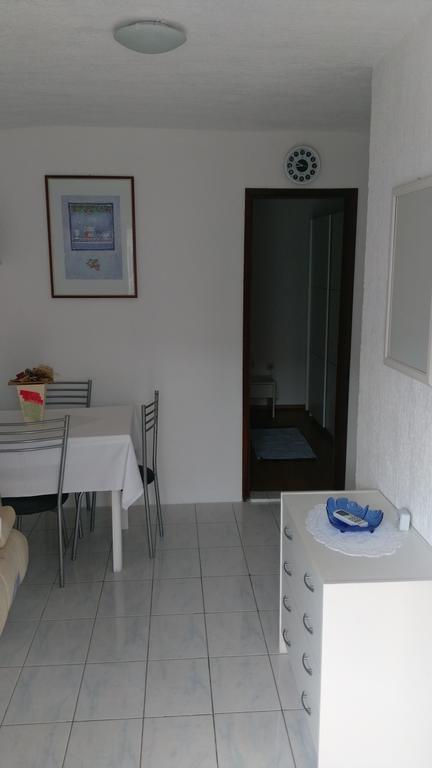 Apartman Ruza Draga Bašćanska