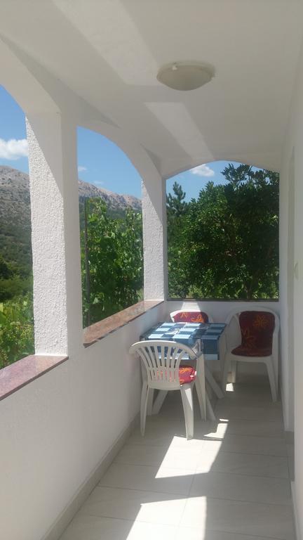 Ruza Apartman Draga Bašćanska